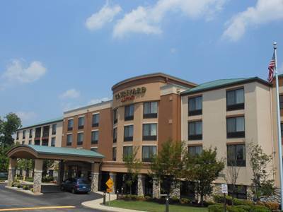 Courtyard Pittsburgh Hotel 3*