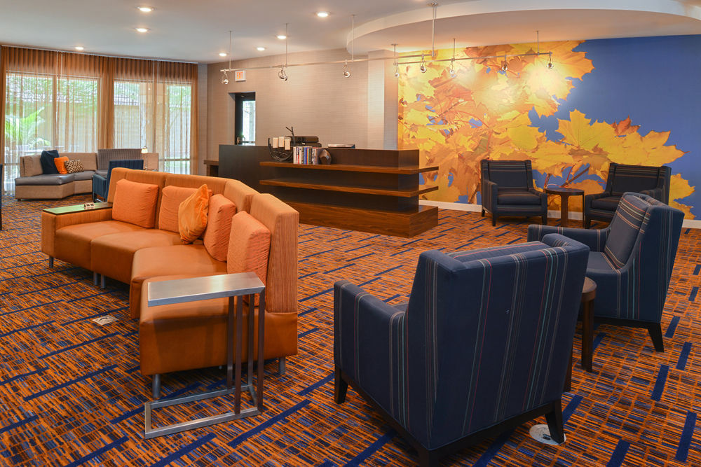 Courtyard Pittsburgh 3*